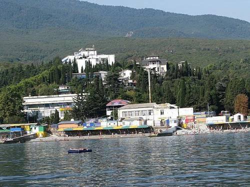 Гостевой дом First Line in Alushta Алушта-37